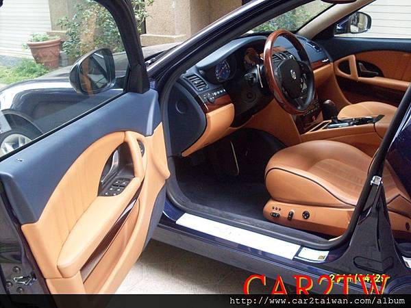 Maserati價格高,從美國帶車回台灣划算喔 Maserati