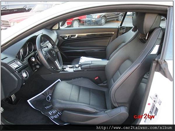 BENZ E350駕駛座 BENZ E350駕駛座