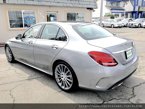 美國汽車代購實例分享,美國買車代購原來訣竅這麼多,同一台賓士C300 AMG外匯車自己上網買車跟請Car2TW外匯車代購服務,兩者費用價格可以節省美金$5500元,換算台幣加上關稅可以節省總價格台幣20多萬元喔,Car2TW服務外匯車代購方式都是跟客戶一起找車,透過Car2TW對車輛了解專業程度給客戶建議,例如有些外匯車可能無法通過台灣嚴格ARTC車輛測試,例如有些外匯車可能太貴不划算,畢竟並不是每一款進口車都適合透過外匯車代購程序進口運回來台灣,但是有些外匯車款例如賓士C300, E300, GLC300, CLA250, GLA250等等因為台灣賓士汽車新車售價非常貴,台灣外匯車商進口這些車輛品質有好有壞,透過外匯車代購程序可以買到美國高品質原廠認證中古車CPO(價格比較貴一些),也可以透過管道買到CPO外上價車款(價格比較低一些),提供非常大價格區間讓客戶選擇,更多顏色及配備及里程數空間可以選擇,這也是為什麼進口車代辦及外匯車代購慢慢成為台灣進口車市場主流了 美國汽車代購實例分享,美國買車代購原來訣竅這麼多,同一台賓士C300 AMG外匯車自己上網買車跟請Car2TW外匯車代購服務,兩者費用價格可以節省美金$5500元,換算台幣加上關稅可以節省總價格台幣20多萬元喔,Car2TW服務外匯車代購方式都是跟客戶一起找車,透過Car2TW對車輛了解專業程度給客戶建議,例如有些外匯車可能無法通過台灣嚴格ARTC車輛測試,例如有些外匯車可能太貴不划算,畢竟並不是每一款進口車都適合透過外匯車代購程序進口運回來台灣,但是有些外匯車款例如賓士C300, E300, GLC300, CLA250, GLA250等等因為台灣賓士汽車新車售價非常貴,台灣外匯車商進口這些車輛品質有好有壞,透過外匯車代購程序可以買到美國高品質原廠認證中古車CPO(價格比較貴一些),也可以透過管道買到CPO外上價車款(價格比較低一些),提供非常大價格區間讓客戶選擇,更多顏色及配備及里程數空間可以選擇,這也是為什麼進口車代辦及外匯車代購慢慢成為台灣進口車市場主流了