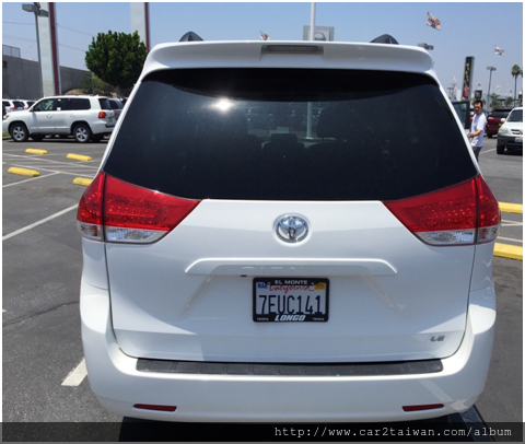 自辦進口車Toyota Sienna 3.5 LE