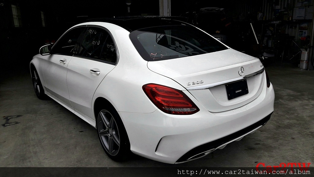 本圖為MB_C300_W205_CPO外匯車,不管是外匯車也好平行輸入車也好都是一車一況, 不是最低價格就一定符合自己的需求, 有的賓士C300外匯車可能車況有些小問題或是里程數比較高當然在價格上當然比較低一些, 如果想要的是配備很滿當然價格就不會太便宜, 不是便宜就沒好貨而是要了解車況及自身的接受度加上多比較不同的車源就有機會找到划算的外匯車 本圖為MB_C300_W205_CPO外匯車,不管是外匯車也好平行輸入車也好都是一車一況, 不是最低價格就一定符合自己的需求, 有的賓士C300外匯車可能車況有些小問題或是里程數比較高當然在價格上當然比較低一些, 如果想要的是配備很滿當然價格就不會太便宜, 不是便宜就沒好貨而是要了解車況及自身的接受度加上多比較不同的車源就有機會找到划算的外匯車