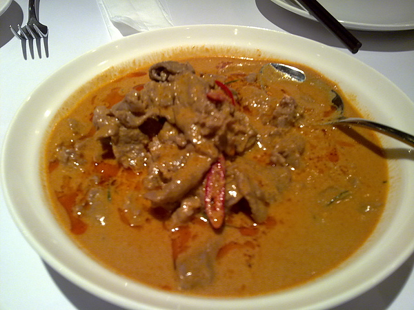 2010.09.03瓦城-椰汁炒牛肉.jpg