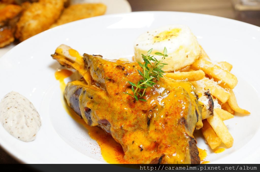 DSC05584.jpg DSC05584.jpg