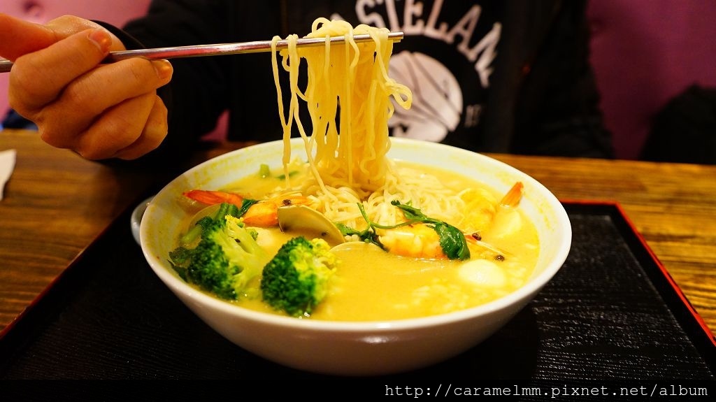 DSC09527.jpg DSC09527.jpg