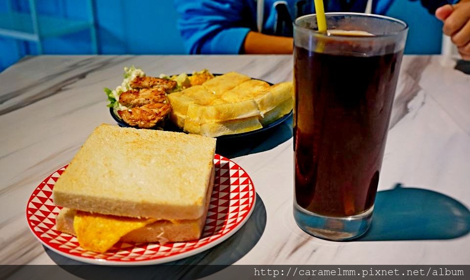 DSC07884.jpg DSC07884.jpg