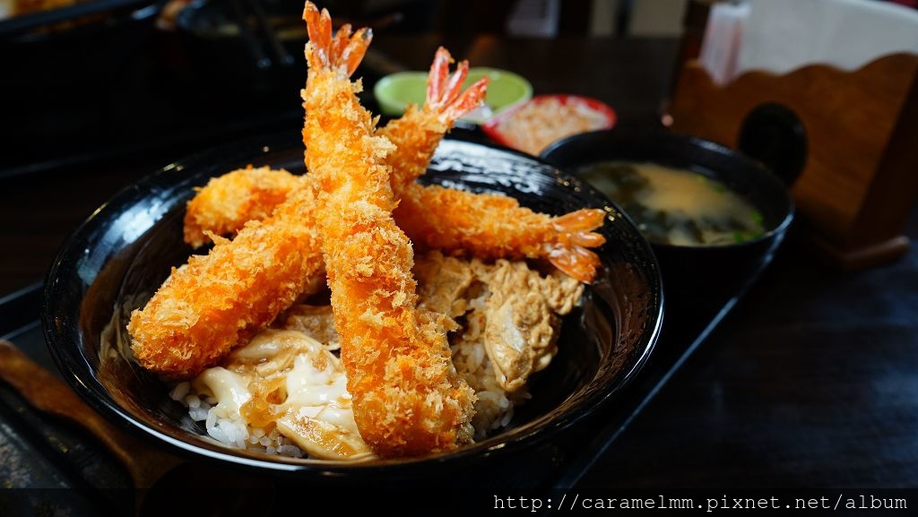 炸蝦丼飯