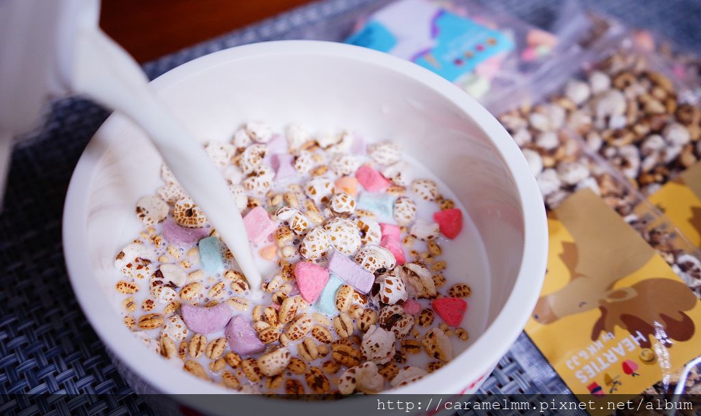 新潮-小點心-早餐麥片:五彩脆-愛評體驗券 DSC00797.jpg