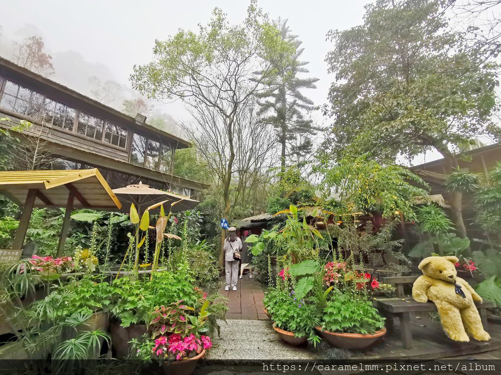 【苗栗三義】卓也小屋 創意蔬食料理 苗栗景觀餐廳 池畔餐廳 客家元素 苗栗三義景點 苗栗三義餐廳推薦 苗栗三義民宿 @ 焦糖曼曼 走跳人生 :: 痞客邦 ::