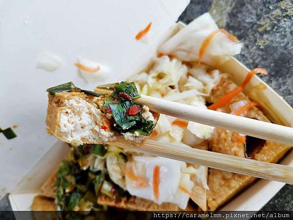 新竹尖石 宇老臭豆腐宇老觀景台金黃香酥又多汁臭豆腐假日限定手工米腸馬告高粱香腸黑豬肉串 新竹尖石 宇老臭豆腐宇老觀景台金黃香酥又多汁臭豆腐假日限定手工米腸馬告高粱香腸黑豬肉串