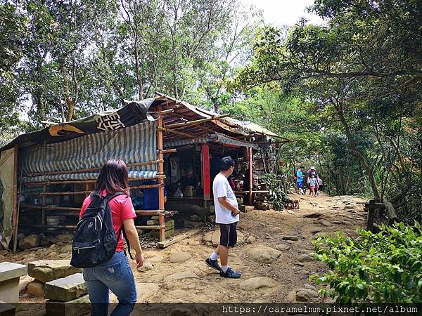 16 第三涼亭休憩.jpg