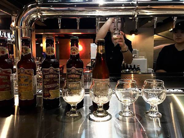 31695856_1649708181761451_8133996171120082944_n