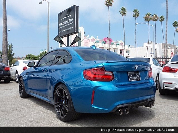 帥到嫑嫑的BMW M2美規外匯車代購接單引進回台，BMW M2外匯車價格、馬力、油耗、優缺點，BMW M2詳細開箱介紹。