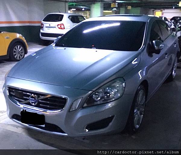 VOLVO富豪汽車2012 S60-T4桃園中古車估價實例，VOLVO富豪汽車中古車行情及車輛介紹。