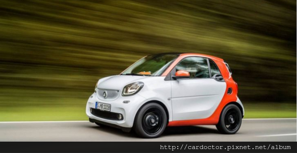 省油、好停車 Benz smart car 時尚都會型代步車款，買賣外匯車推薦建議LA桃園車庫，買賣中古車估價推薦建議請找LA桃園車庫。