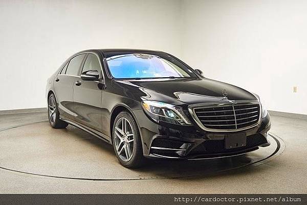 M-BENZ S550美規外匯車推薦。 買賣外匯車推薦建議LA桃園車庫，買賣中古車估價推薦建議請找LA桃園車庫。