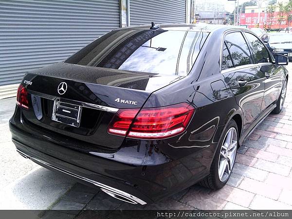 美規外匯車 賓士M-Benz E550 4MATIC接單分享，美規外匯車 賓士M-Benz E550 4MATIC開箱分享，美規外匯車 賓士M-Benz E550 4MATIC評價分享。買賣外匯車推薦建議LA桃園車庫，買賣中古車估價推薦建議請找LA桃園車庫。