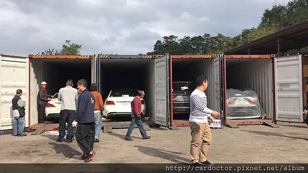 台陽櫃場拆櫃去 買賣外匯車推薦建議la桃園車庫 買賣中古車估價推薦建議請找la桃園車庫 La桃園車庫是台灣自辦進口外匯車商之一 專營美規新古車 完整車況檢查及售後維修保固 外匯車大盤批發價格便宜 購買外匯車之前推薦來la桃園車庫比較一下