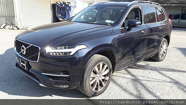 美規外匯車富豪汽車volvo Xc90 T6自辦進口分享 美規外匯車富豪汽車volvo Xc90 T6開箱分享 美規外匯車富豪汽車volvo Xc90 T6評價分享 買賣外匯車推薦建議la桃園車庫 買賣中古車估價推薦建議請找la桃園車庫 La桃園車庫是台灣自辦進口外匯車商之一 專營美規新古車