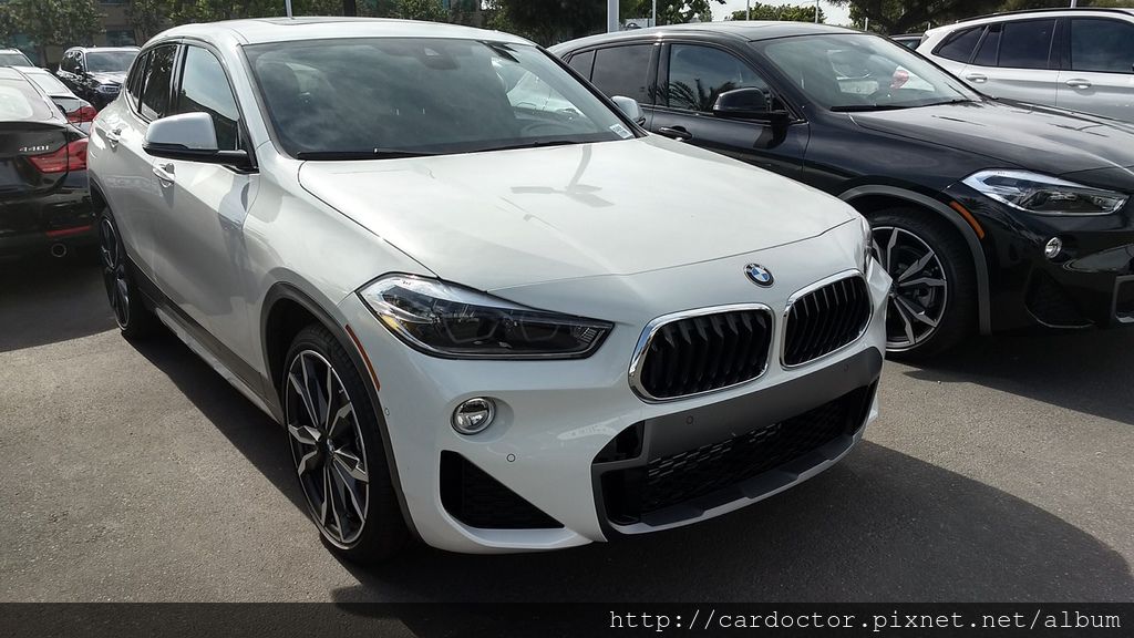 一台令人驚嘆的跨界車種和寶馬最好的SAV，BMW X2 xDrive28i M Sport X 強式登場。買賣外匯車推薦建議LA桃園車庫，買賣中古車估價推薦建議請找LA桃園車庫。