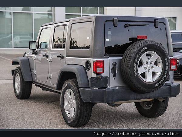 Used 2018 Jeep Wrangler JK 4WD Unlimited Sport-04.jpg