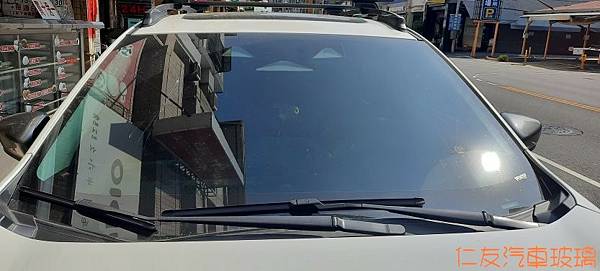 台南仁友汽車玻璃_隔熱紙- Subaru Crosstrek