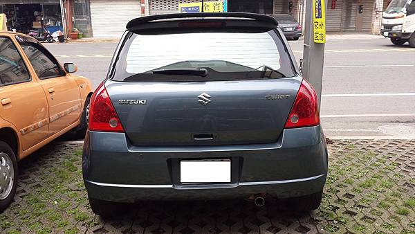 【佳世達汽車】2006年 SWIFT 1.5  鐵灰