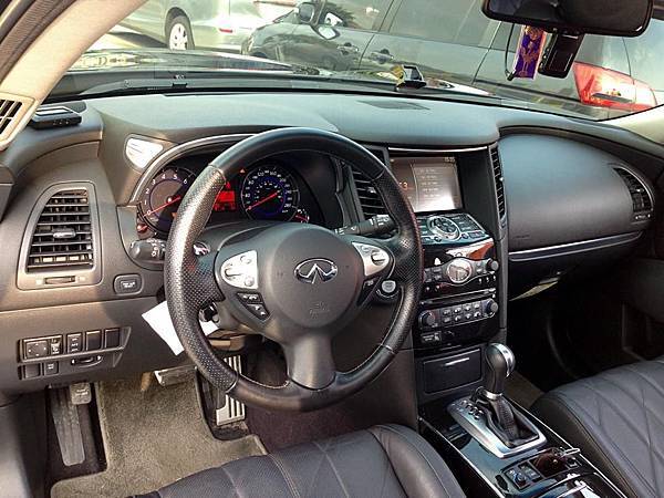 【佳世達汽車】2010年 Infiniti FX35