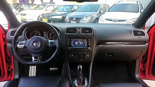 【佳世達汽車】2011 Volkswagen Golf 正AP卡鉗~正ABT鋁圈 ~0986996997 阿田