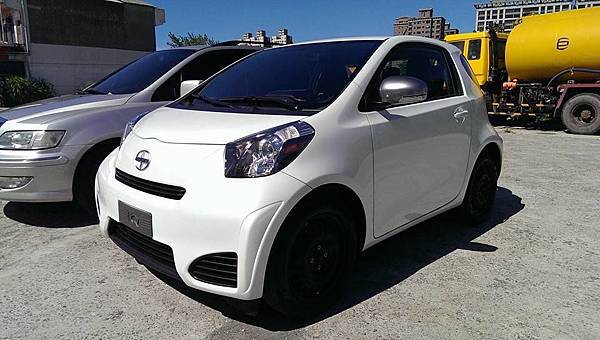 佳世達汽車 Toyota Iq 1 3 自排超熱門迷你小車 稀有車 阿田 露天拍賣