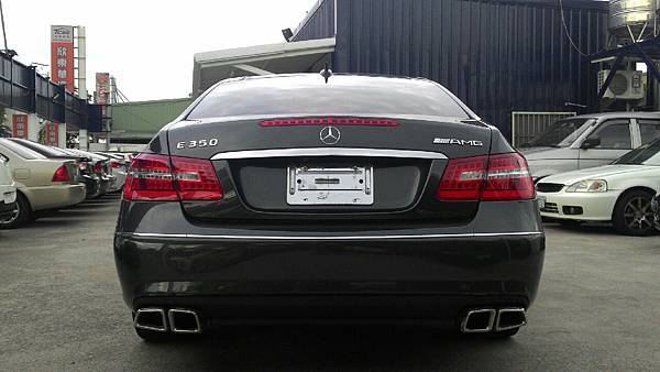 【佳世達汽車】2010年BENZ  E350 COPUE 