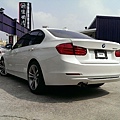 2012 328i 2.0 2萬KM_689.jpg