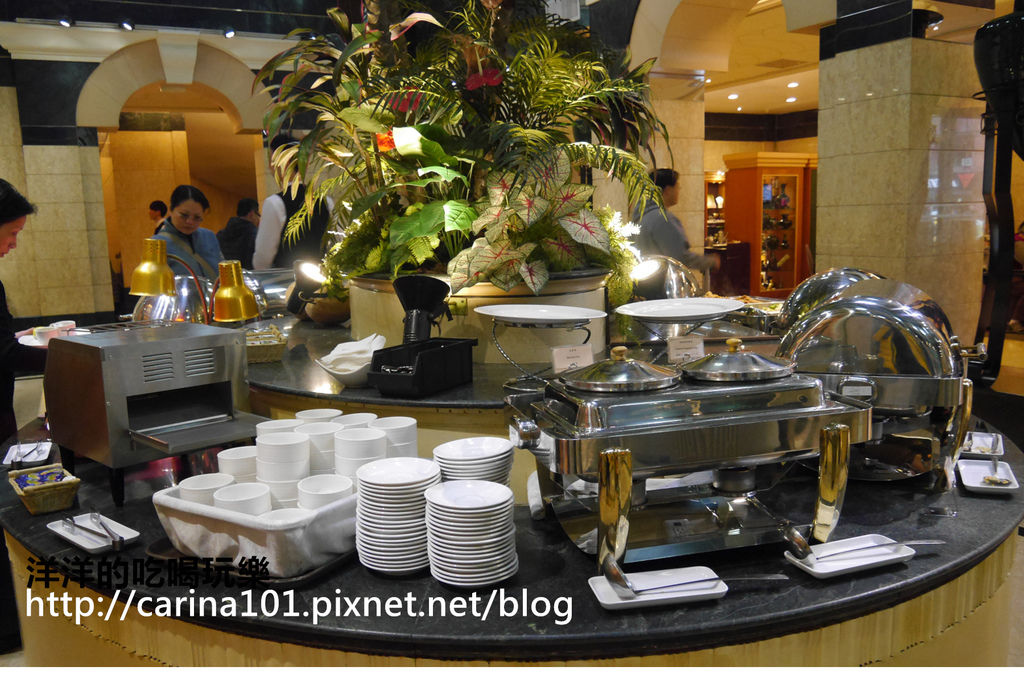 [台北。大同] 民權西路站：三德大飯店向陽庭西餐廳生蠔吃到飽