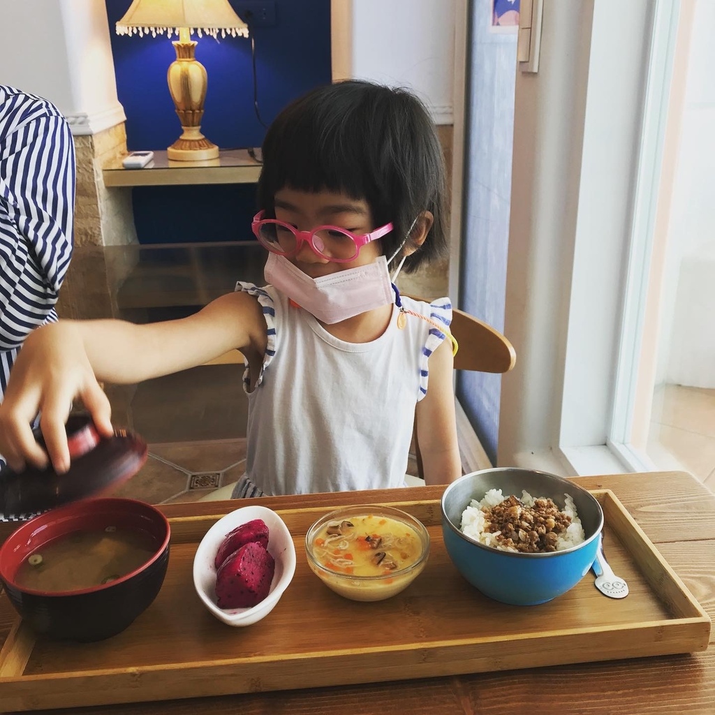 【宜蘭頭城美食】伍参港 外澳沙灘海景地中海海鮮餐廳︱海鮮定食