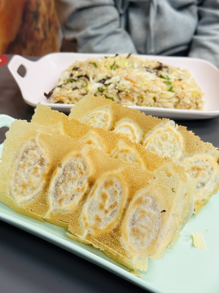 【捷運永春站美食】信義區：只推冰花餃子的有煎餃子館(北市松德