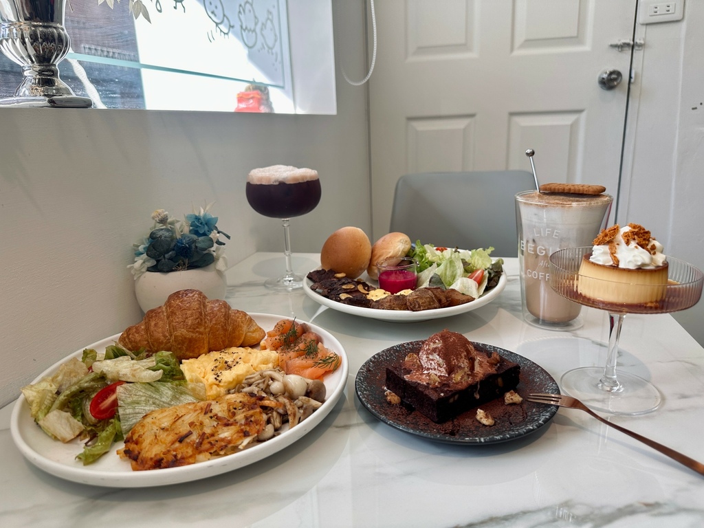 [廣宣] 台北 大安藍白色可愛早午餐CAFE LE MAHE