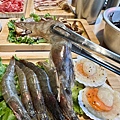 LINE_ALBUM_桃園韓式烤肉燒桶子_231204_11.jpg
