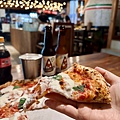 LINE_ALBUM_永春 林口街 pizza3次方_231221_5.jpg