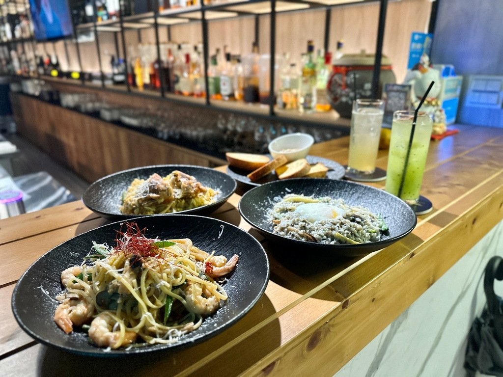 [廣宣] 台北 週三電影爆米花之夜餐酒館-Fong Bar