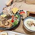 LINE_ALBUM_朝食午宴_240207_21.jpg