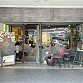 LINE_ALBUM_大同區 跳舞藍咖啡 早午餐_240327_2.jpg