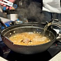 狂一鍋 火鍋 西門店 (13).jpg