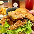 Aki Deli1.jpg