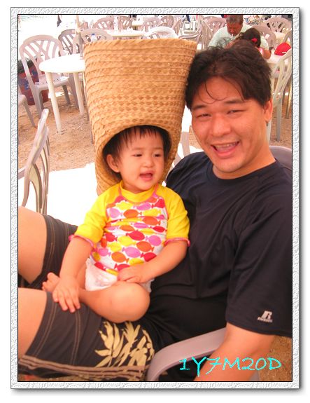 1Y7M20D-06.jpg 1Y7M20D-06.jpg
