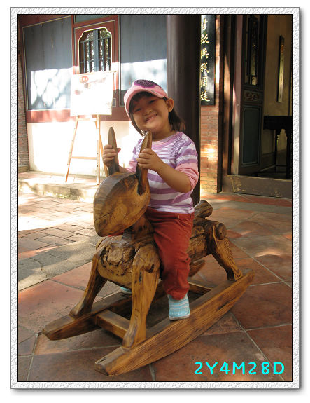 2Y04M28D-01.jpg 2Y04M28D-01.jpg