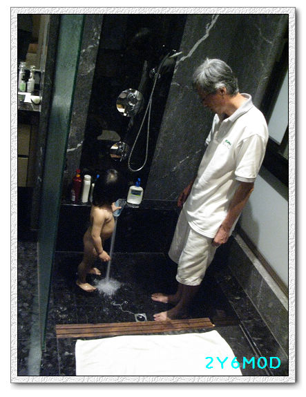 2Y06M00D-07.jpg 2Y06M00D-07.jpg