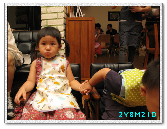 2Y08M21D-做司康39.jpg 2Y08M21D-做司康39.jpg