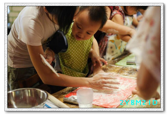 2Y08M21D-做司康65.jpg 2Y08M21D-做司康65.jpg