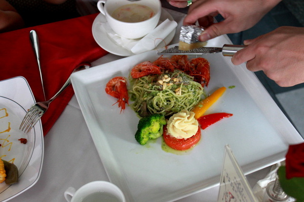 p125182289679.jpg