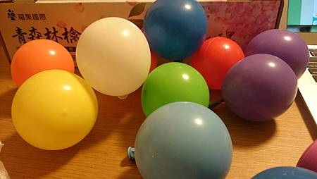 氣球充氣