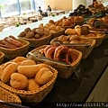麵包好多任你選.JPG
